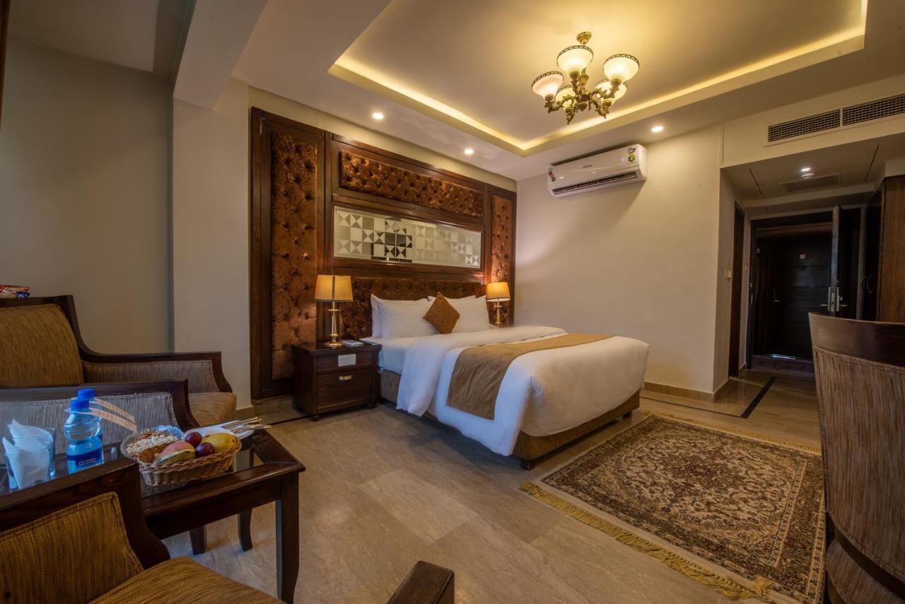 Envoy Continental Hotel Islamabad Extérieur photo