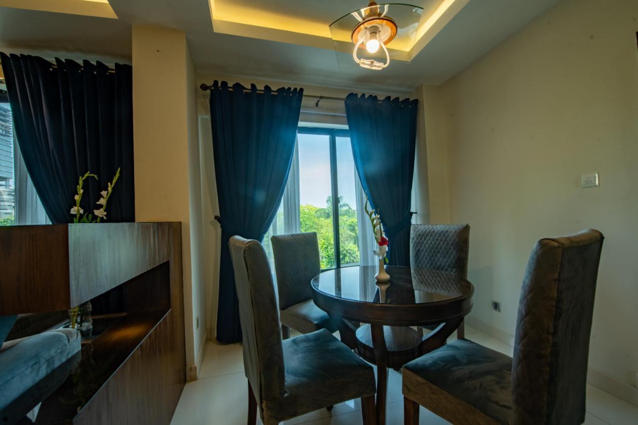 Envoy Continental Hotel Islamabad Extérieur photo